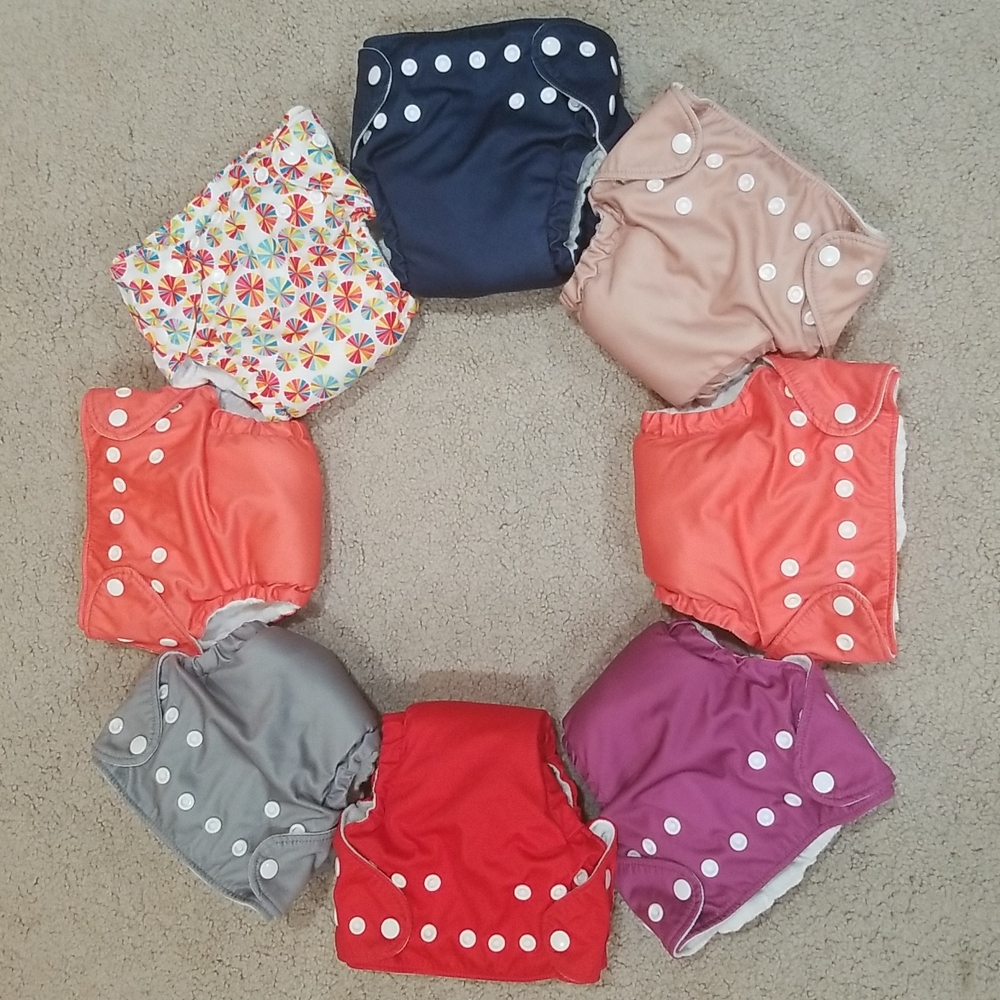 Fuzzi Bunz Cloth Diapers - Set Of 8!